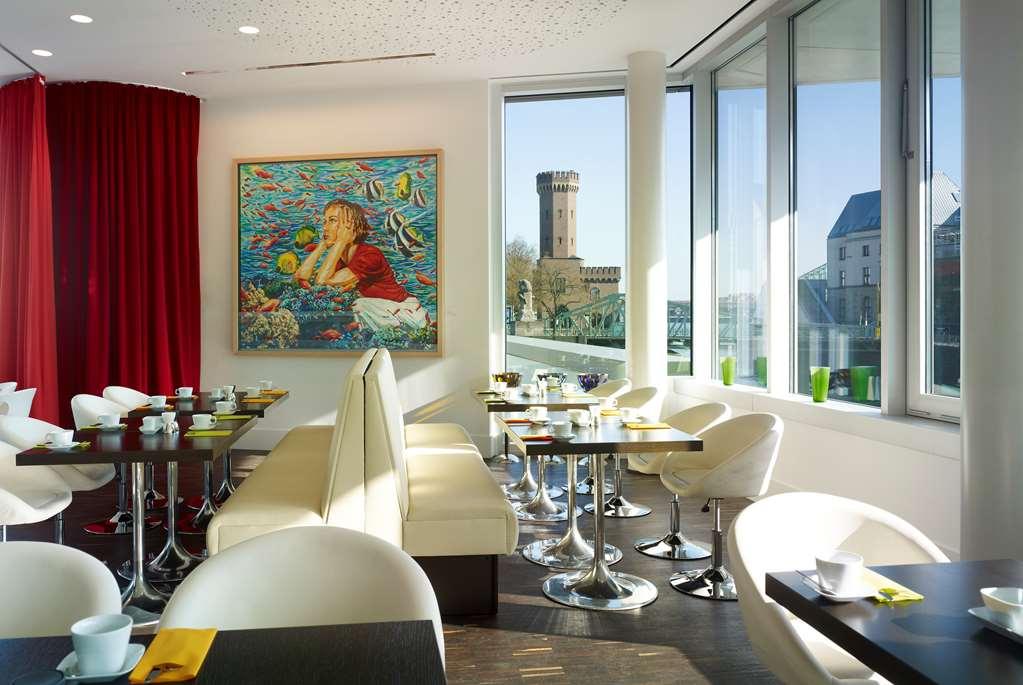 Art Otel Cologne, By Park Plaza Restoran fotoğraf